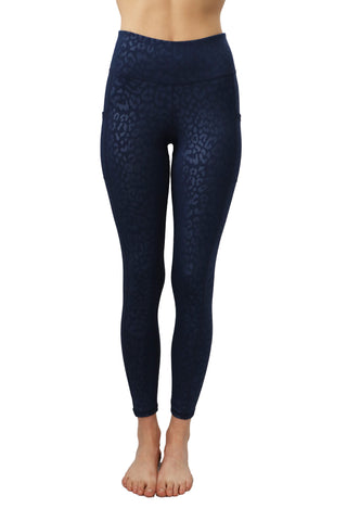 4104 - The Victory Legging/Charcoal – Bend