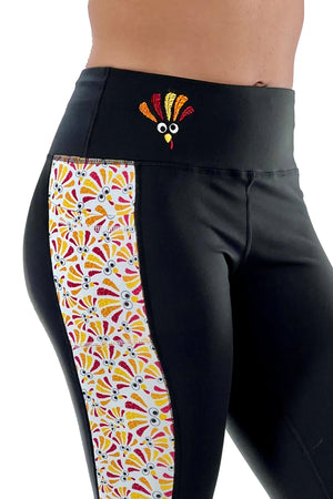 5214 - The Bend Perfect Pocket "Silly Turkey Face" Legging