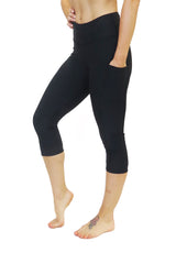 4303 - The "Victory" Cell Phone Pocket Capri /Black
